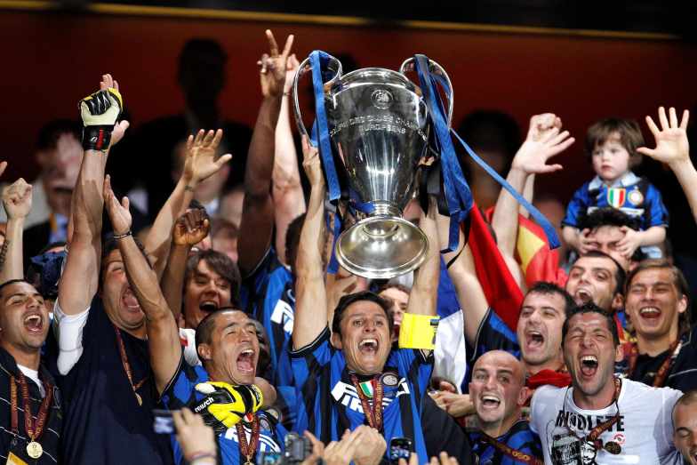 El eterno femenino de una imaginativa pintora