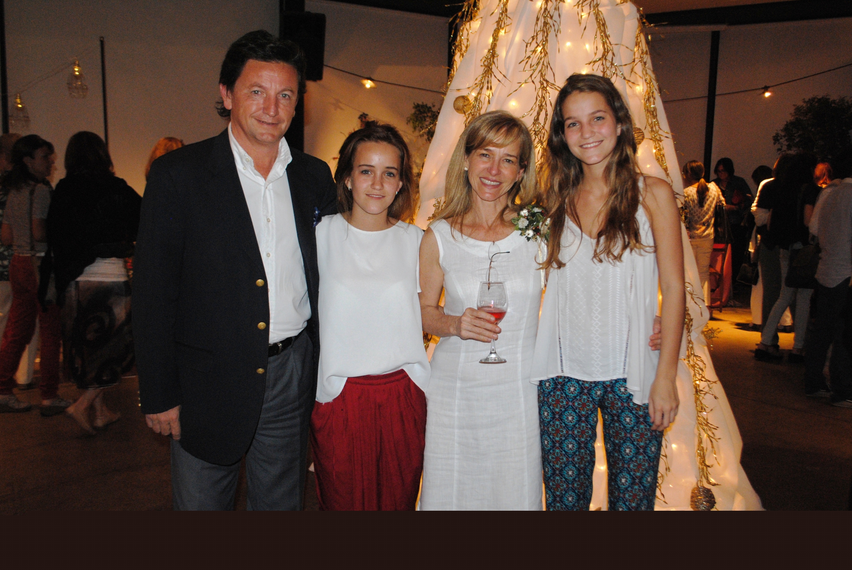 Gustavo, Camila, Rose y Marina Galfione.