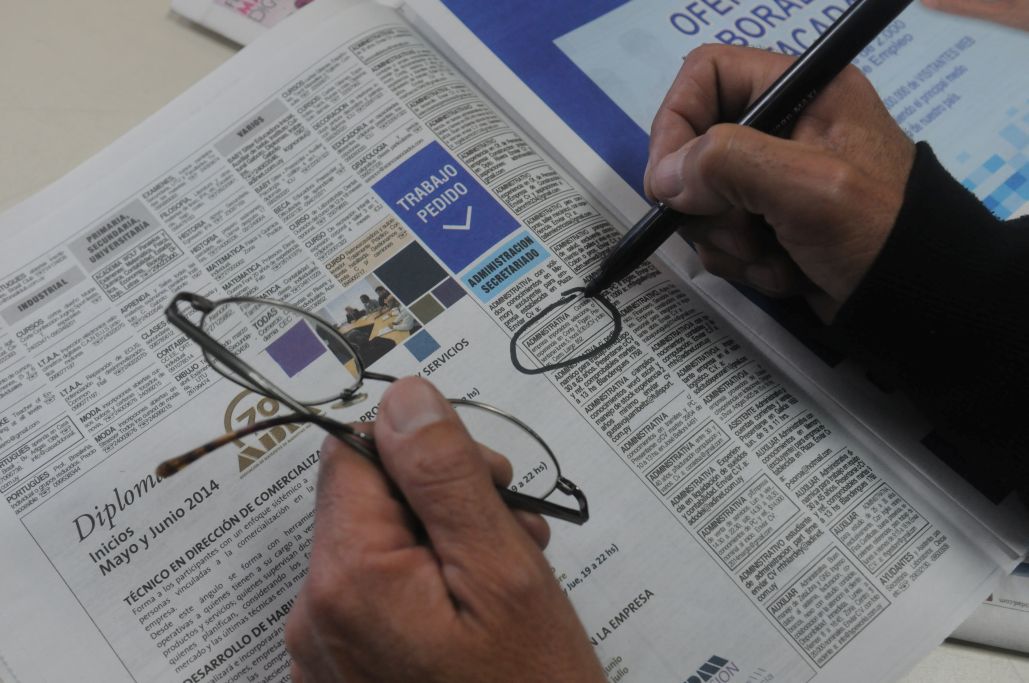 El eterno femenino de una imaginativa pintora