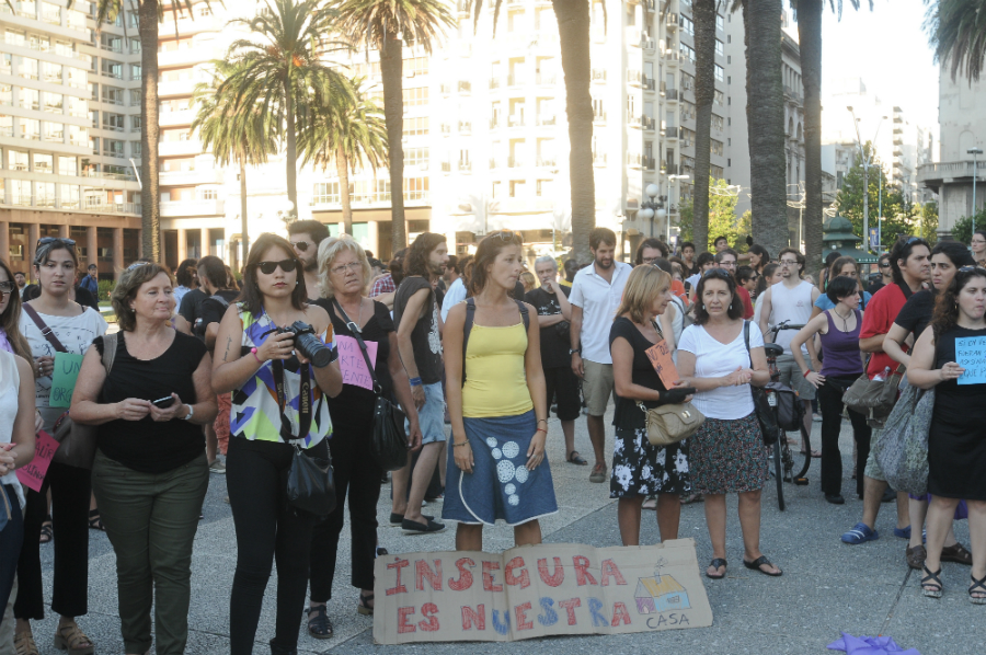 Movilización contra la violencia doméstica. Foto: Agustín Martínez