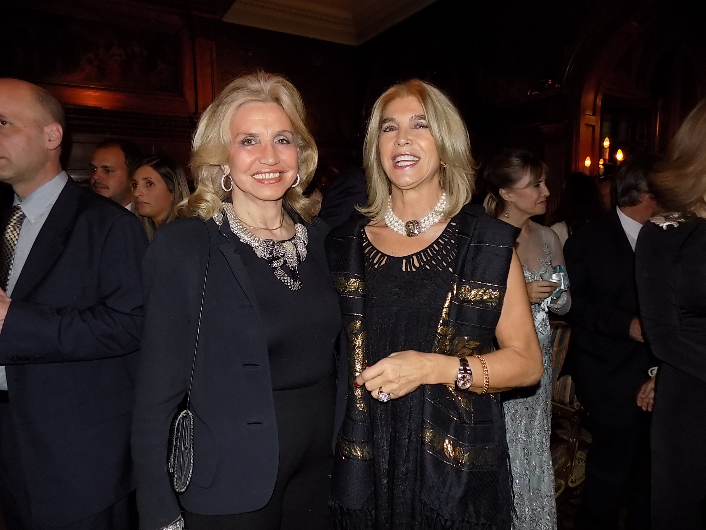 Graciela Rompani, Evelyn Tellería.