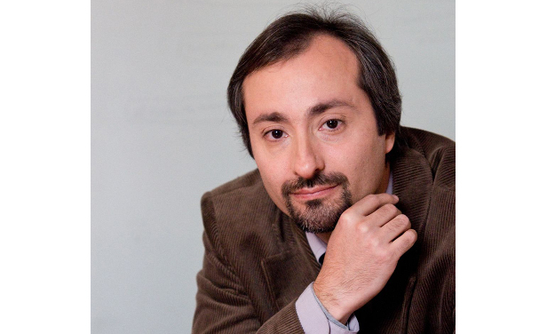 El eterno femenino de una imaginativa pintora