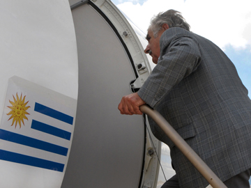 El eterno femenino de una imaginativa pintora