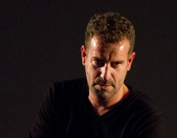 El eterno femenino de una imaginativa pintora