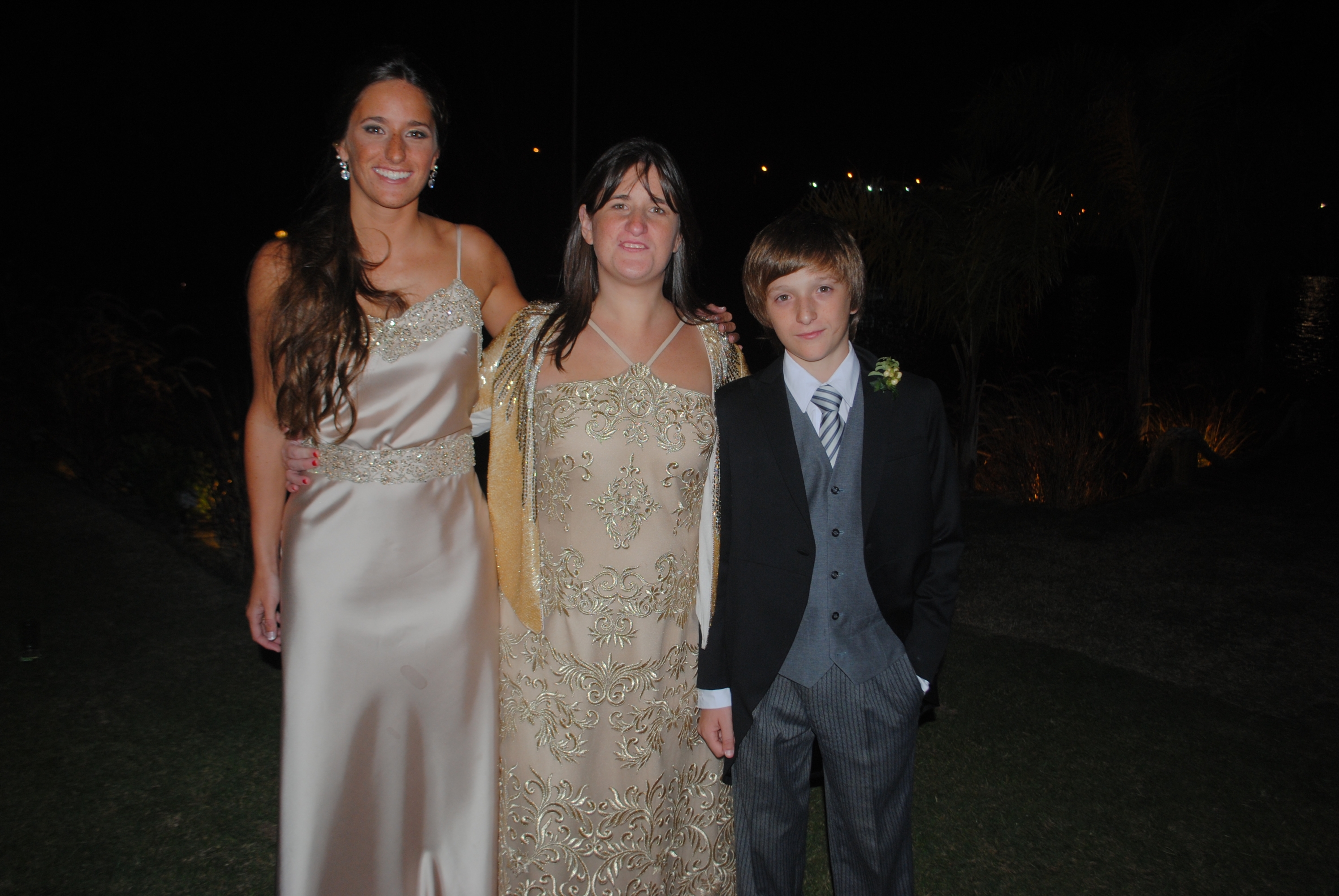 Sofía, Valentina y Rafael Zerbino.