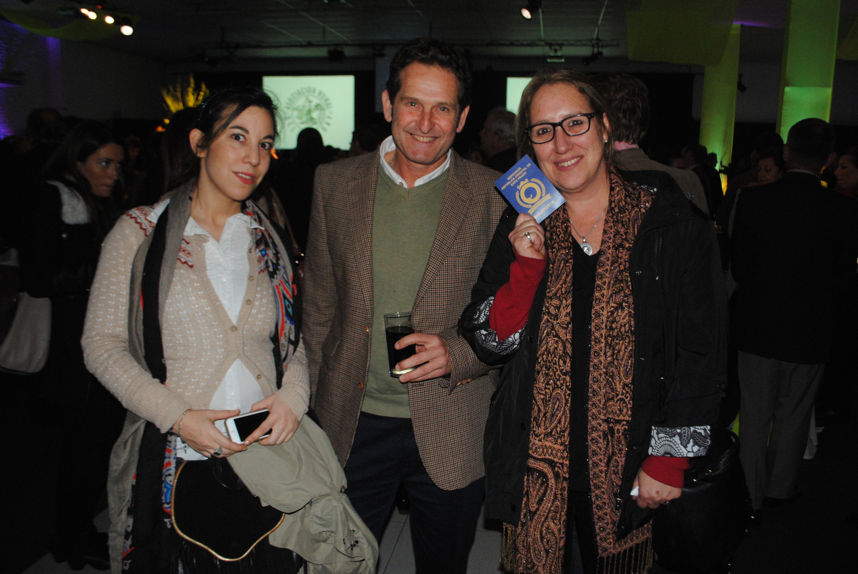 Valentina Muñoz, Rafael Artucio, Mónica Fernández.