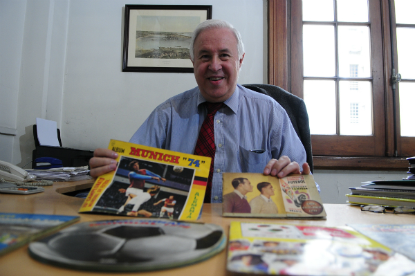Marcos Silvera, coleccionista de álbumes de figuritas (Foto: Fernando Ponzetto).