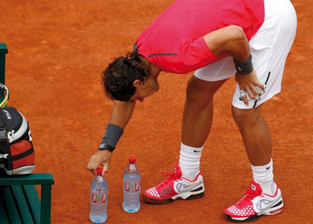 El eterno femenino de una imaginativa pintora