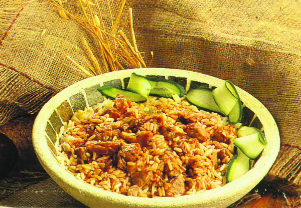 El eterno femenino de una imaginativa pintora