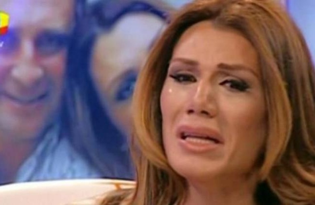 El eterno femenino de una imaginativa pintora