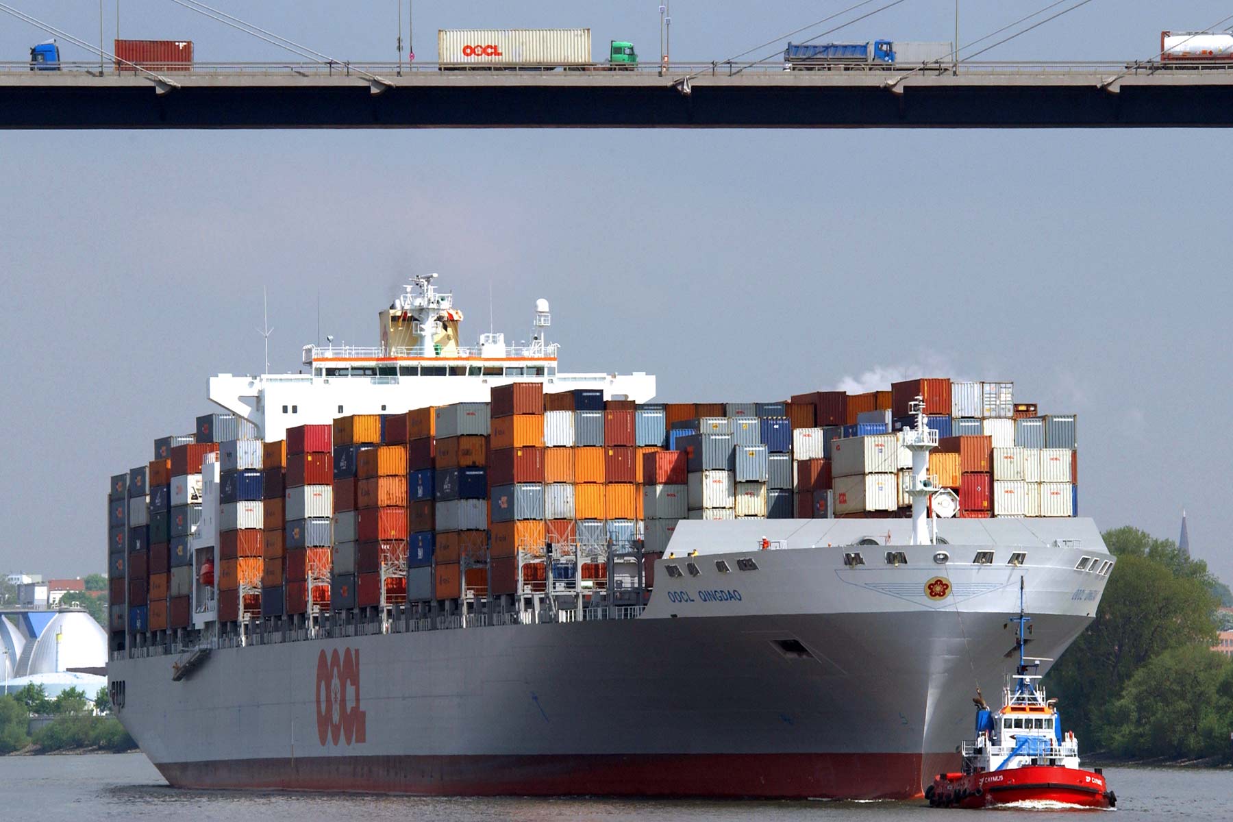 El eterno femenino de una imaginativa pintora