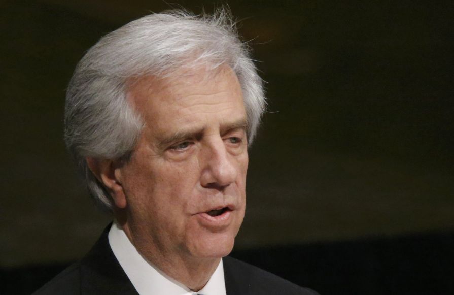 El eterno femenino de una imaginativa pintora