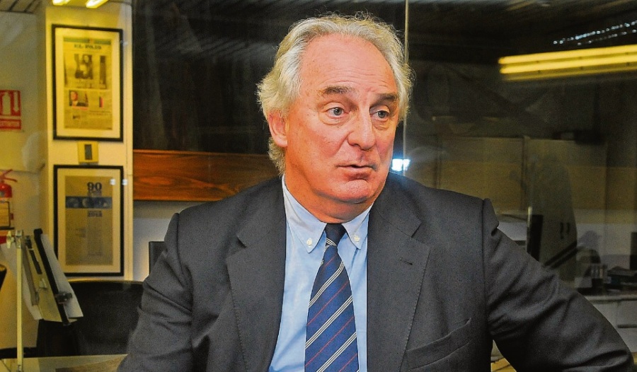 El eterno femenino de una imaginativa pintora