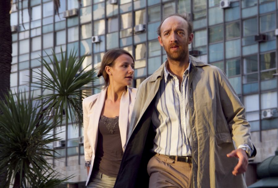 El eterno femenino de una imaginativa pintora