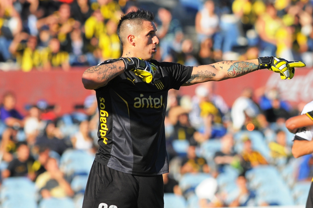 El eterno femenino de una imaginativa pintora