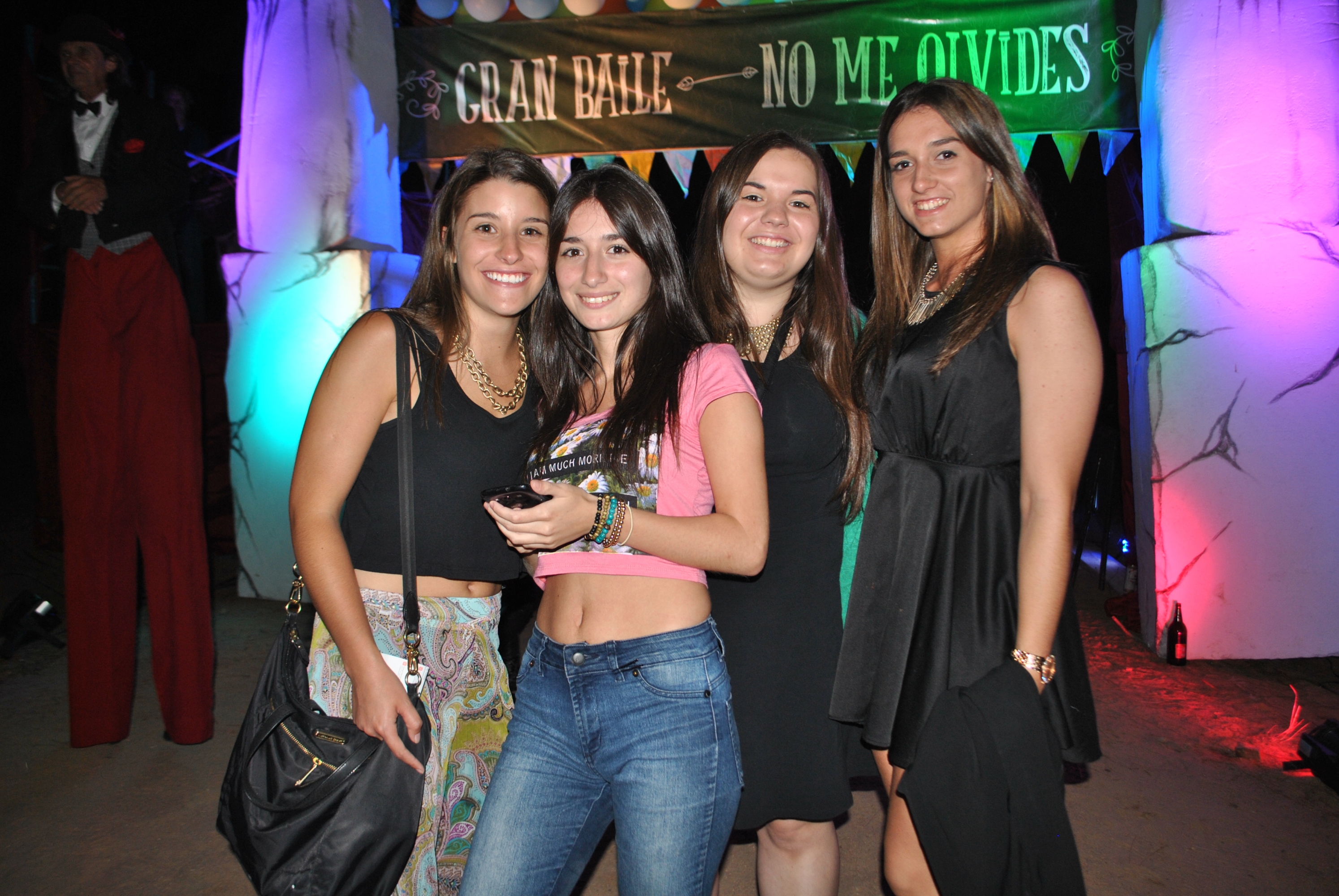 Camila Artola, Candelaria Commenge, Lucía Correa, Camilia De León.