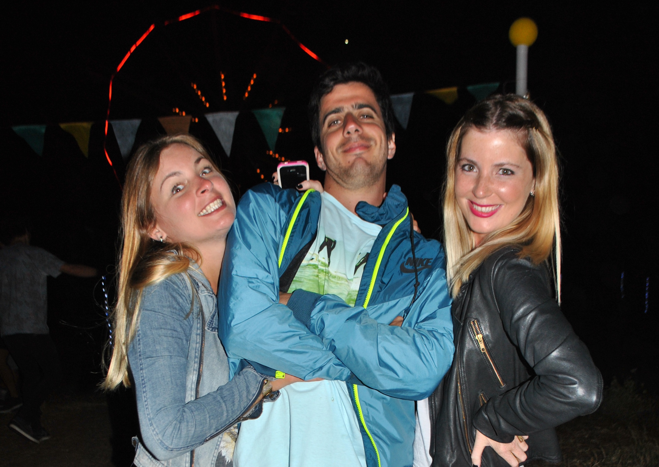 Verónica Bronzini, Joaquín Solanet, Clara Bronzini.