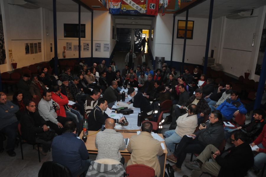 El eterno femenino de una imaginativa pintora