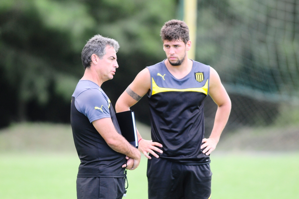 Las imágenes de la práctica de Peñarol. Foto: Marcelo Bonjour.