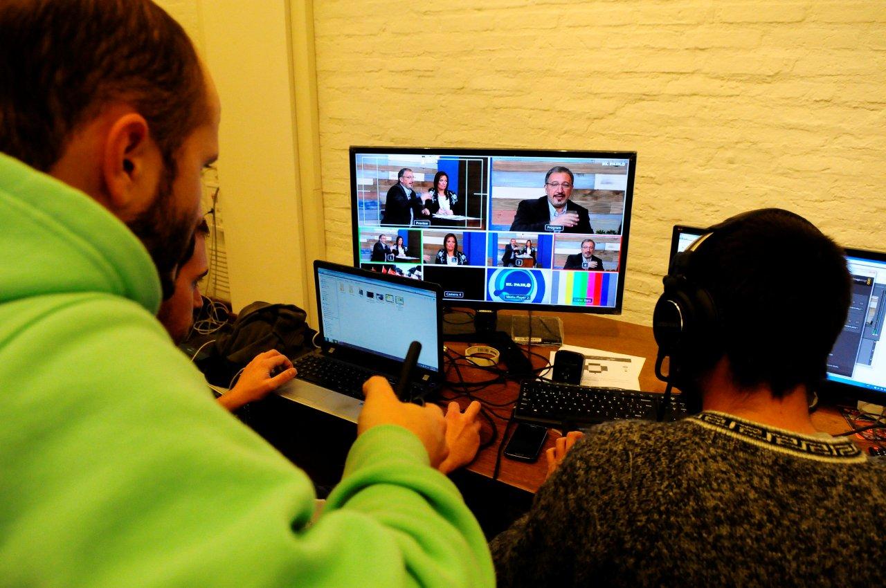 El control de EL PAIS.TV. Foto: Marcelo Bonjour