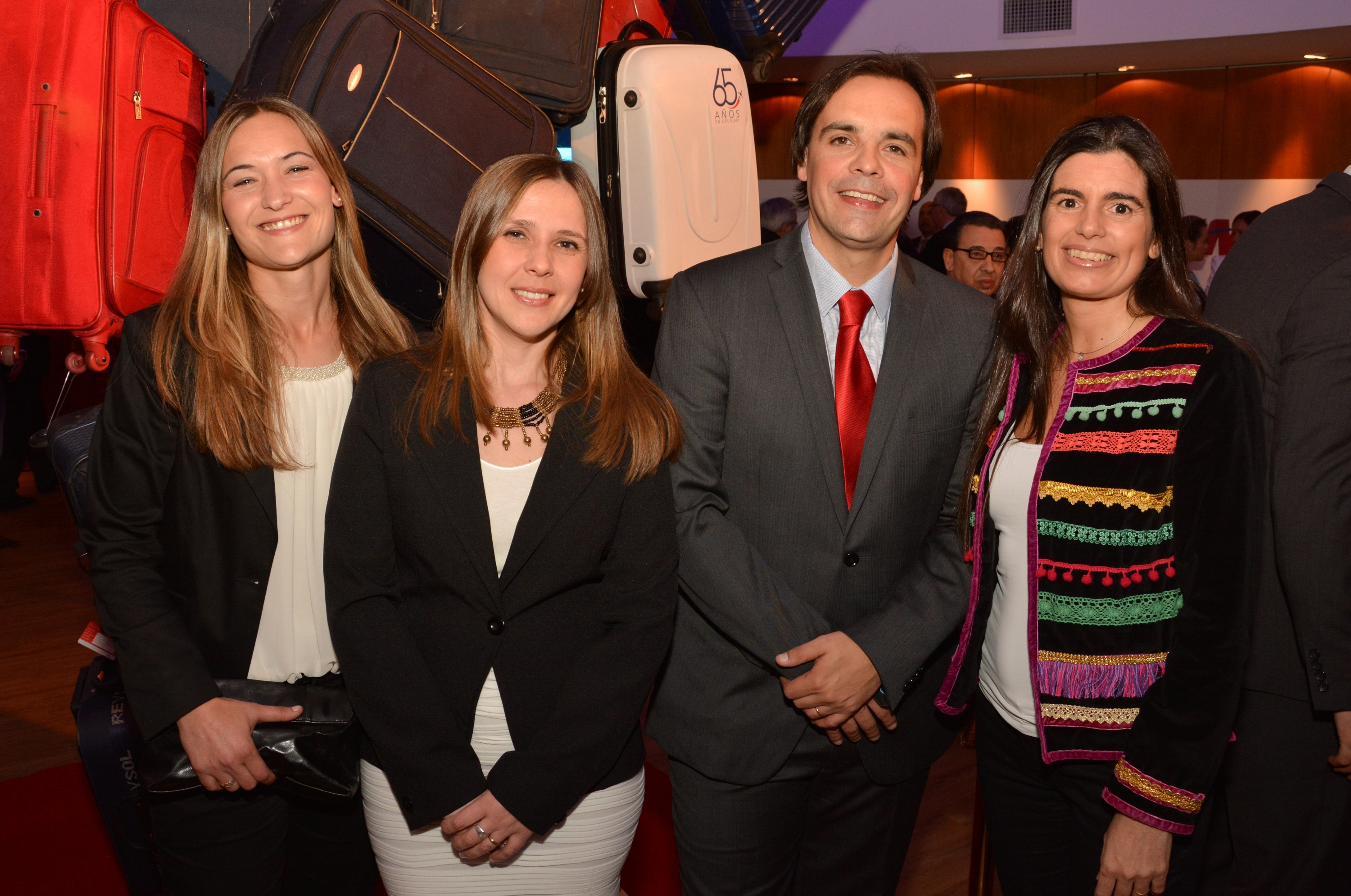 Natalie Perello,  Ana Laura Pallerola, Andrés Gil, Rosina Guerra.