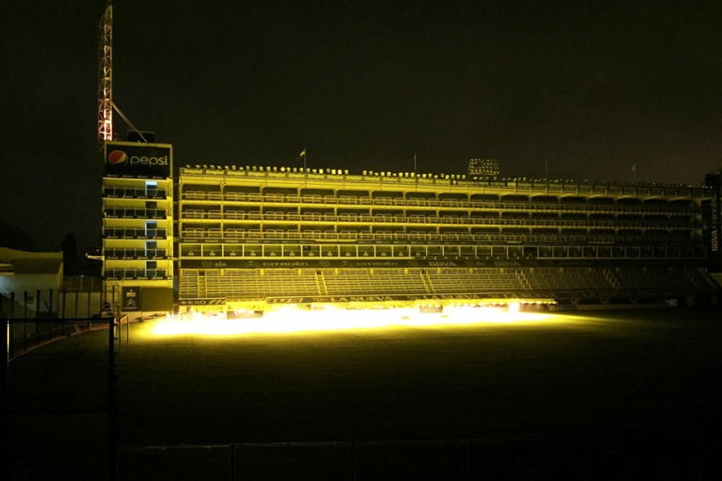 El eterno femenino de una imaginativa pintora