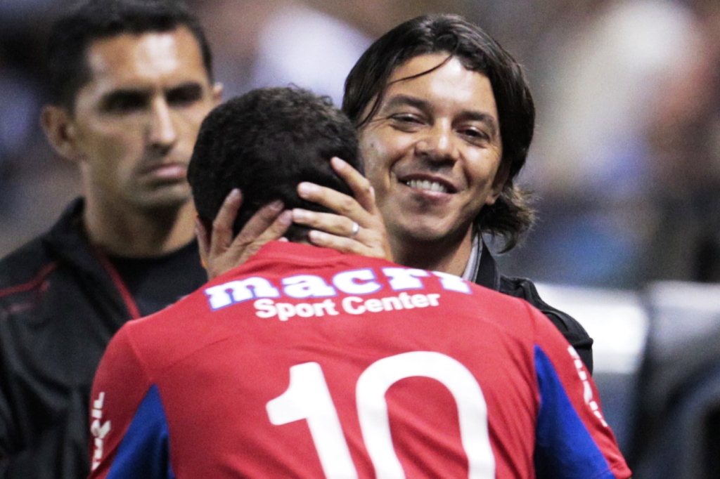 El eterno femenino de una imaginativa pintora