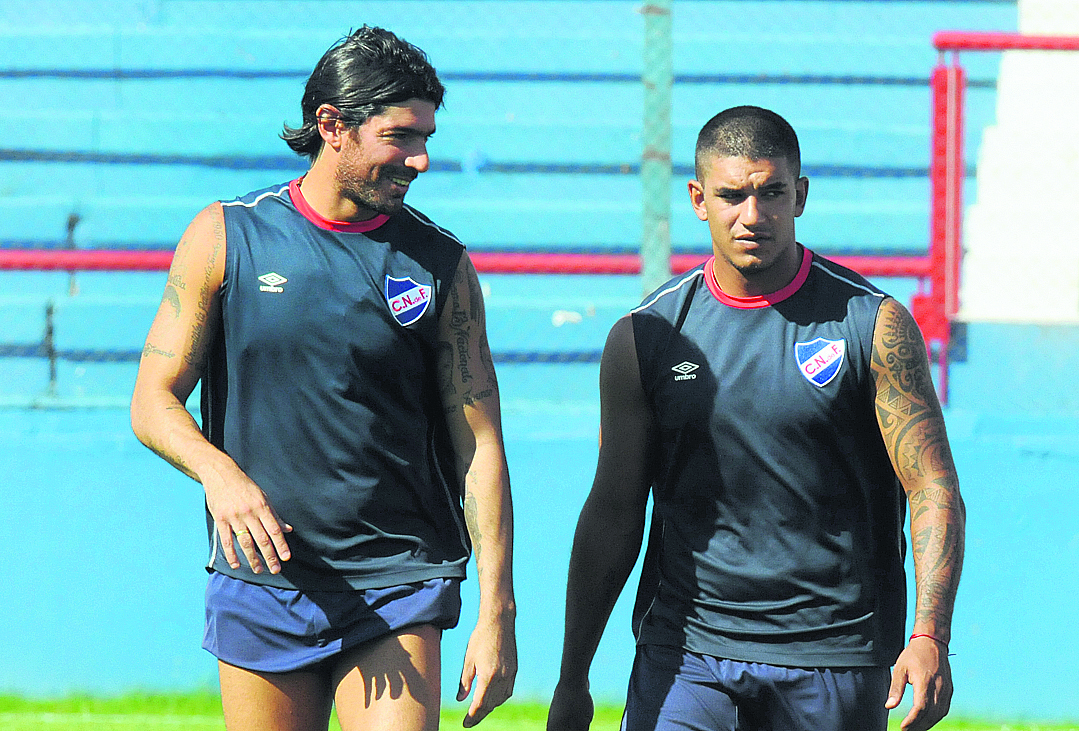 El eterno femenino de una imaginativa pintora