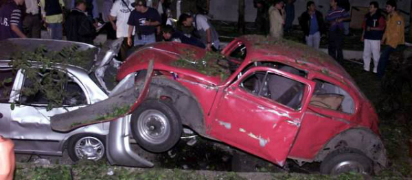 La violencia casi impide la realización del torneo de 2001 en Colombia.