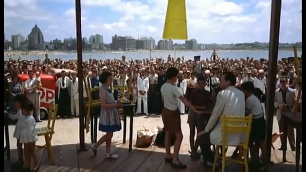 El eterno femenino de una imaginativa pintora