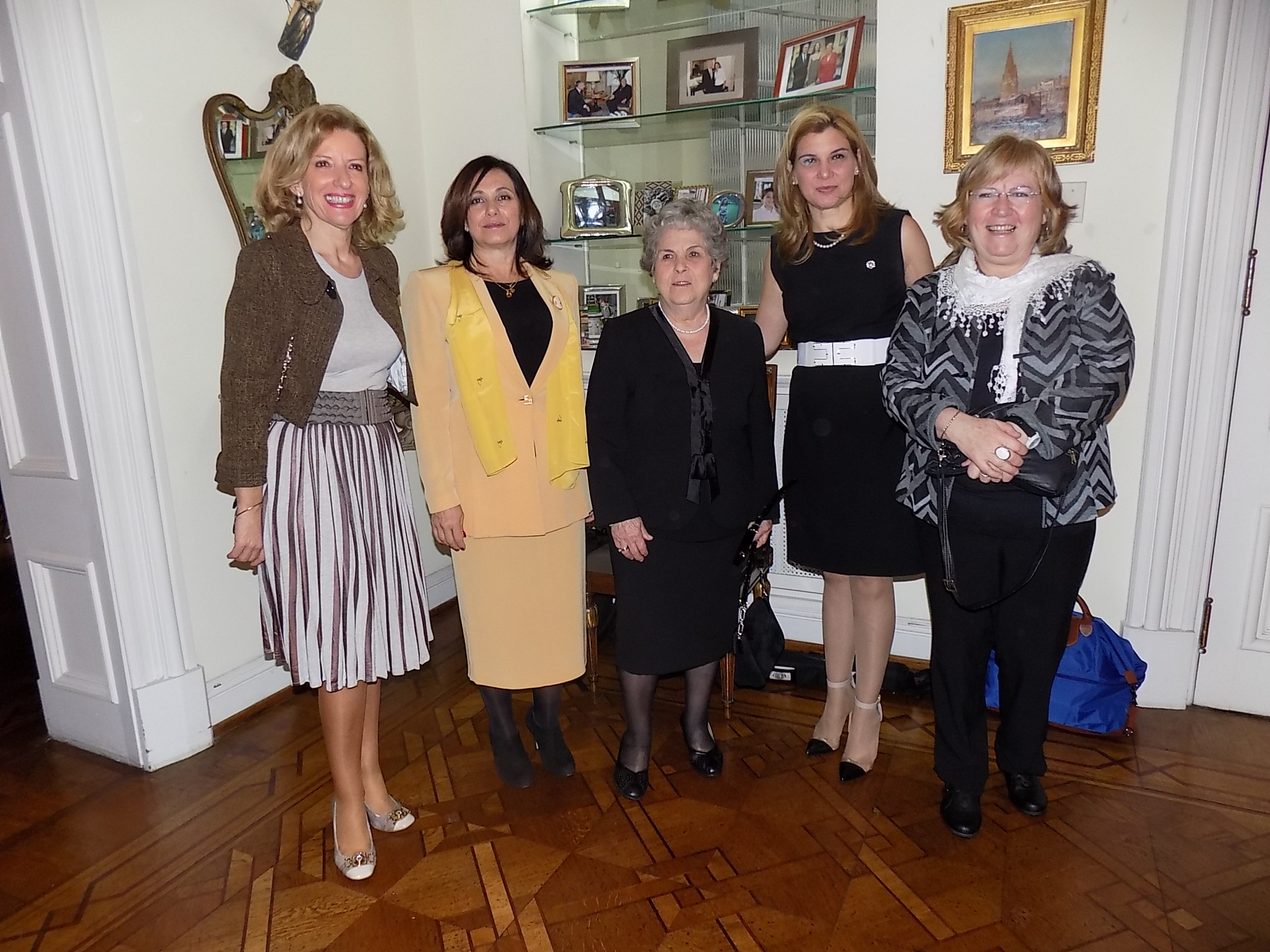 Patricia Damiani, Cristina Fernandes, María Auxiliadora Delgado, Viviana Polzoni, Cecilia Balazic Delgado.