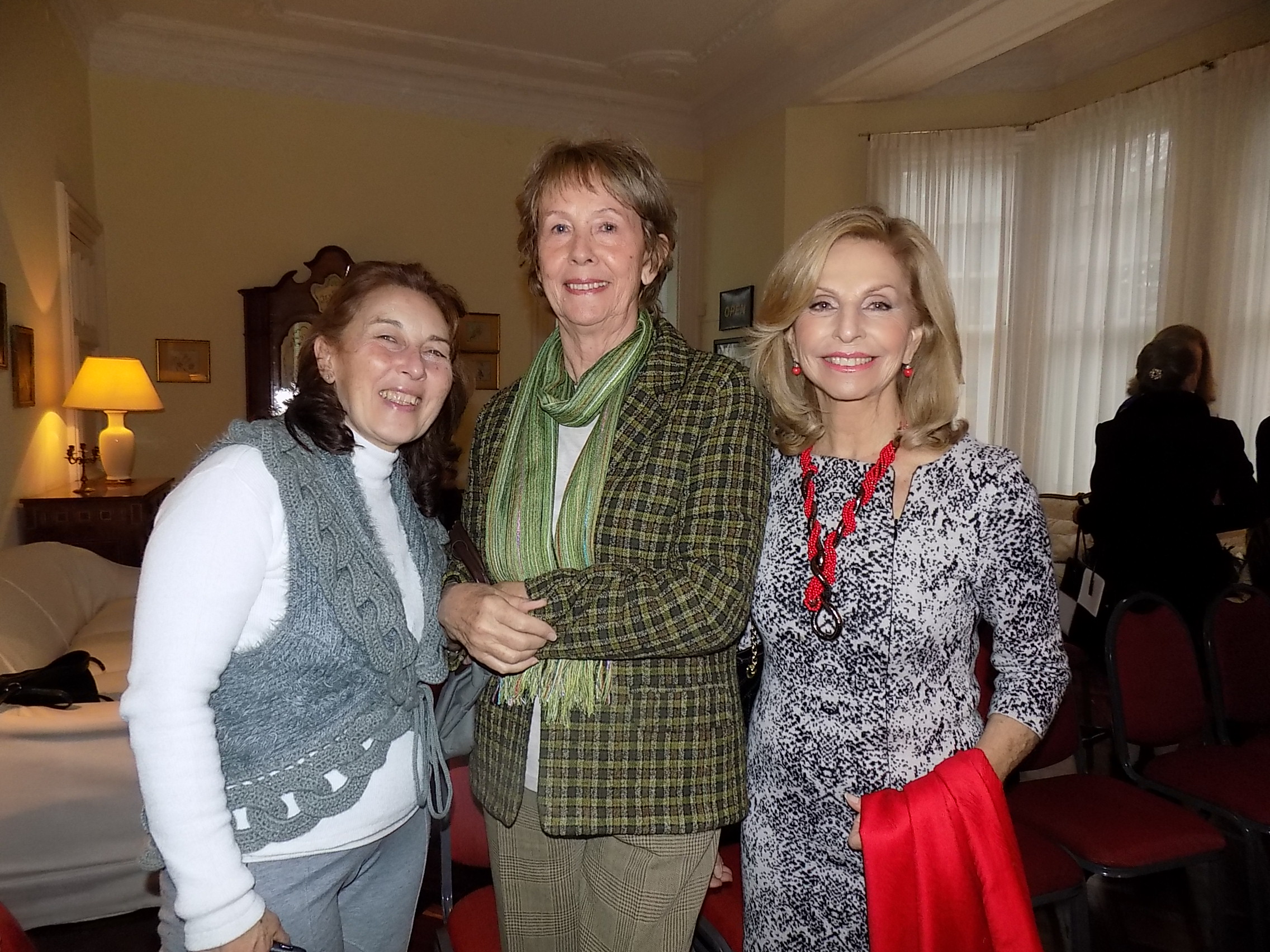Elena Caldeyro de Martoni, Myriam Steverlynck, Isabel Simoens.