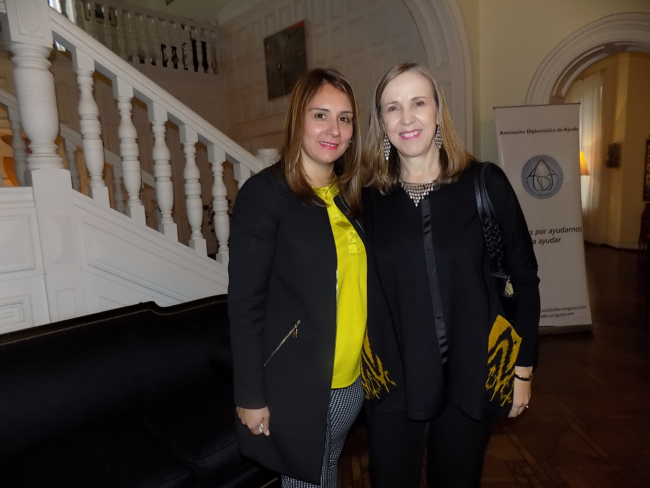 Marisa Franco, Teresa de Izquierdo.