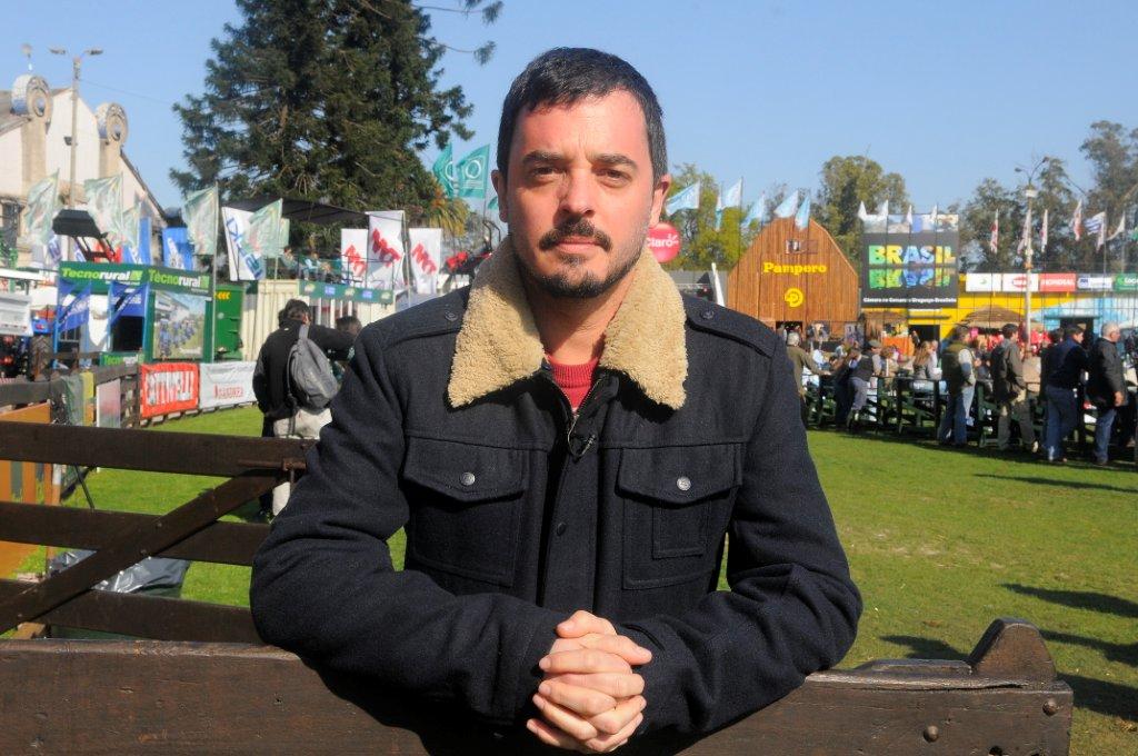 El eterno femenino de una imaginativa pintora