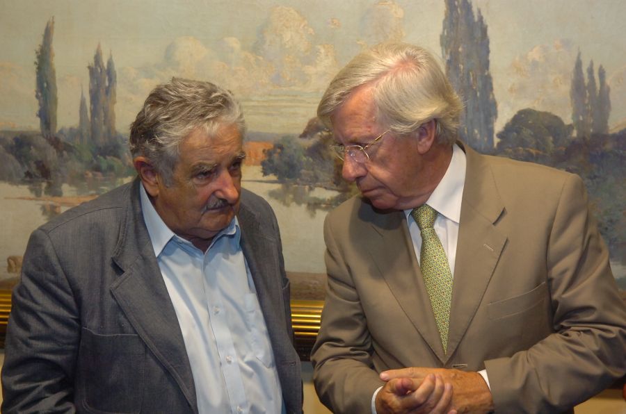 El eterno femenino de una imaginativa pintora