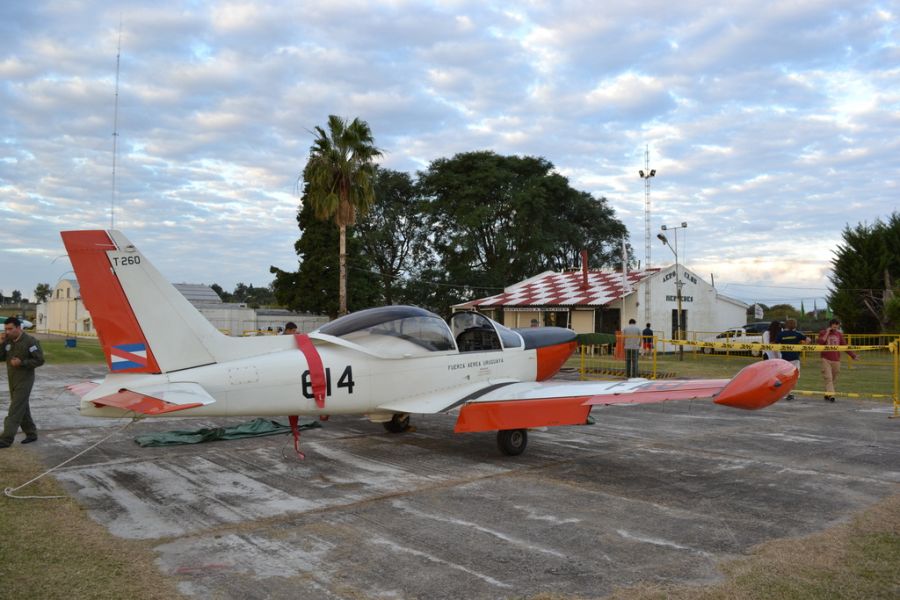 El eterno femenino de una imaginativa pintora