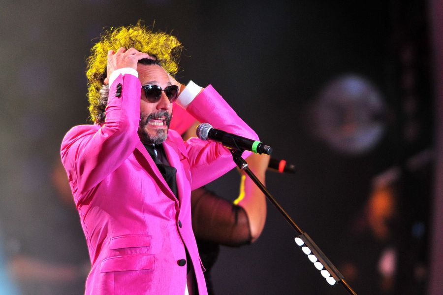 El eterno femenino de una imaginativa pintora