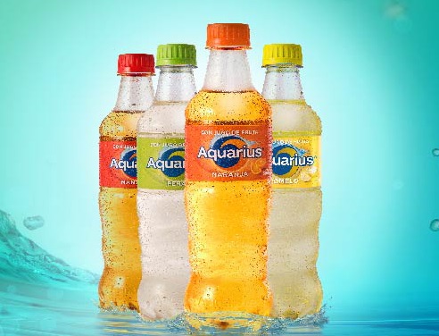 El eterno femenino de una imaginativa pintora