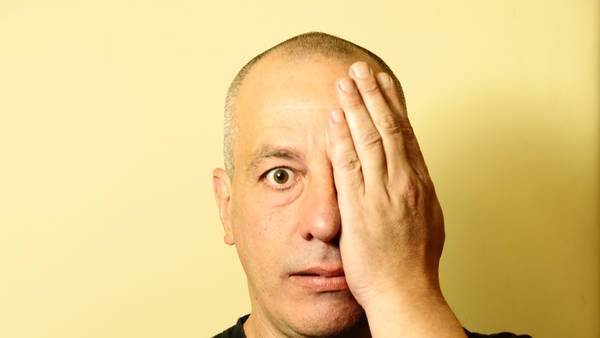 El eterno femenino de una imaginativa pintora