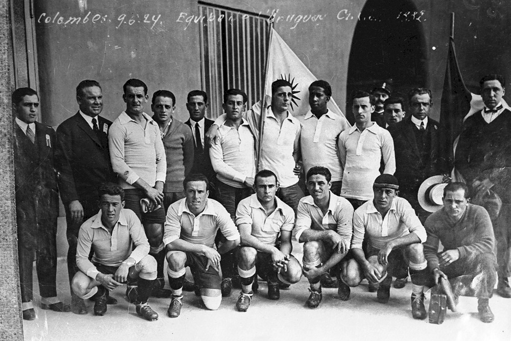 El eterno femenino de una imaginativa pintora