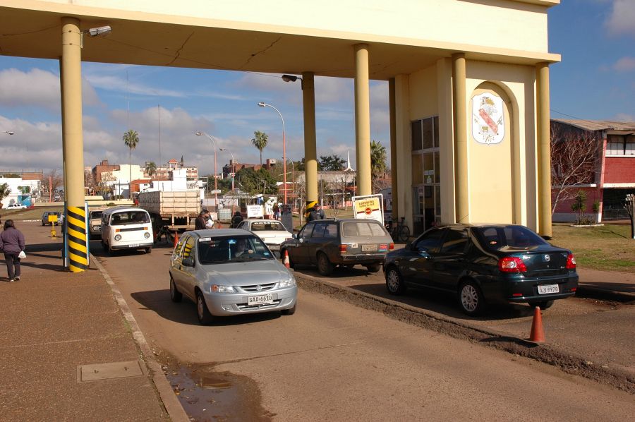 El eterno femenino de una imaginativa pintora