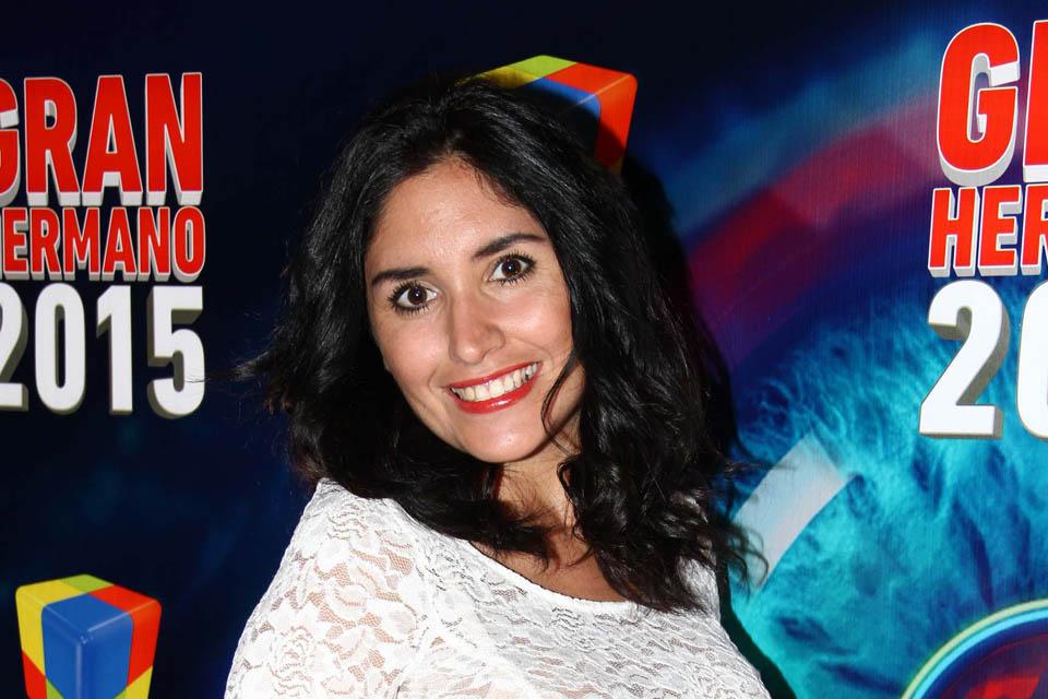 El eterno femenino de una imaginativa pintora