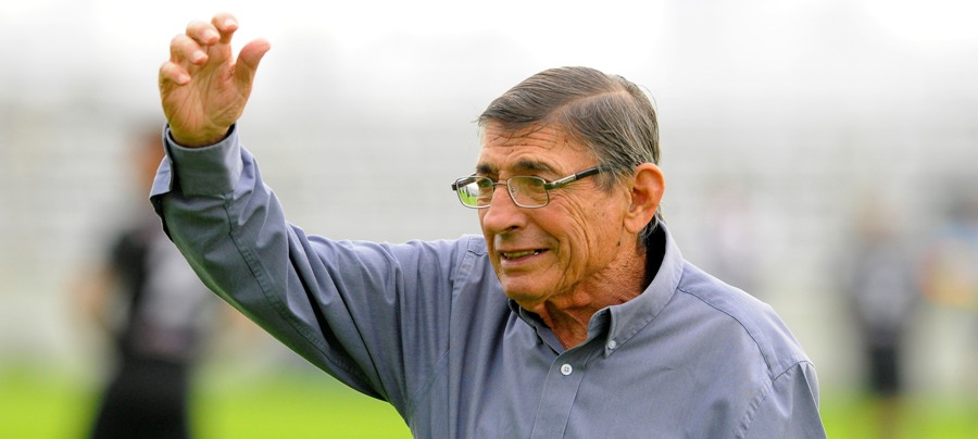 El eterno femenino de una imaginativa pintora