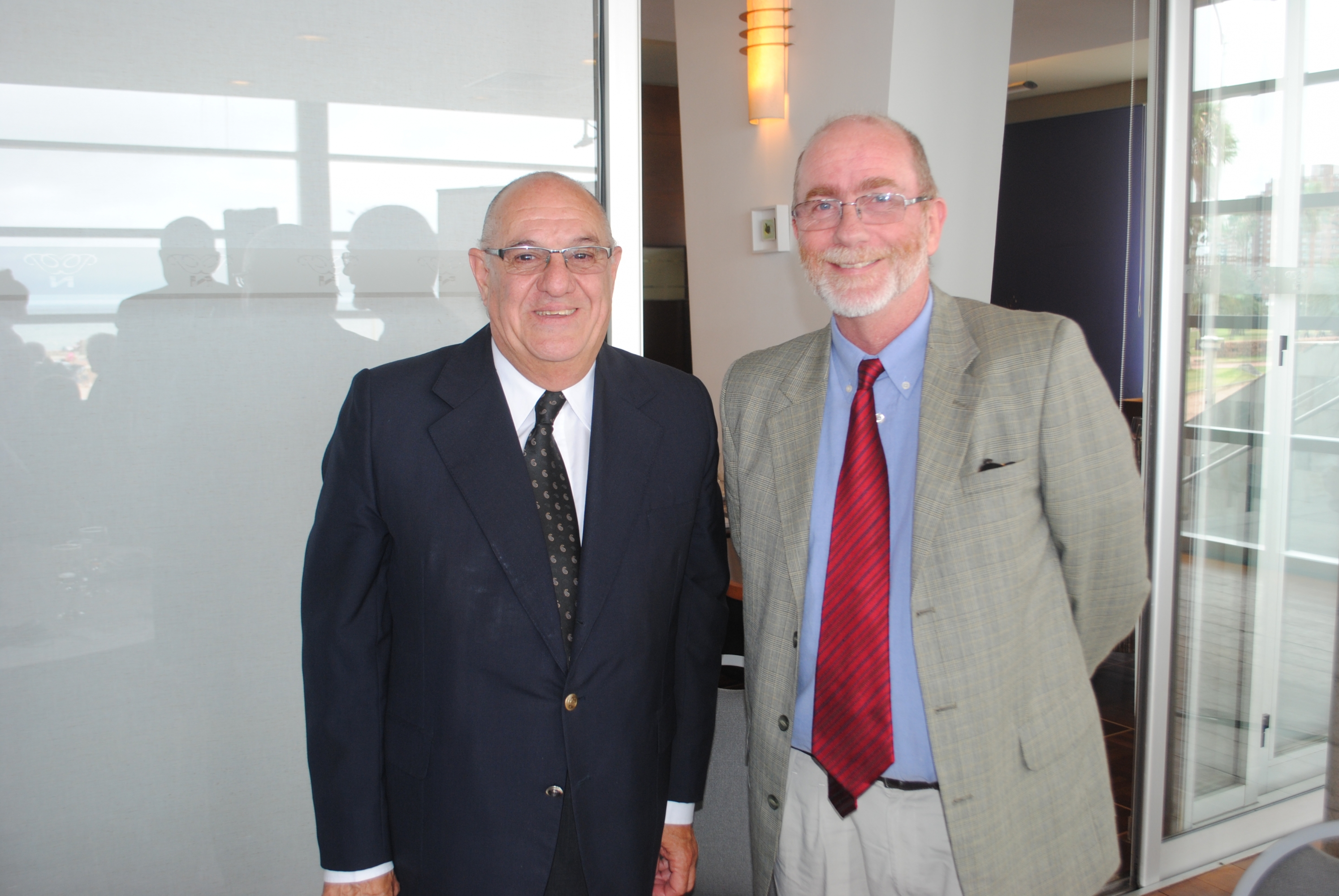 Alfredo Borrazás, Rodrigo Lynn.