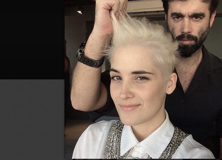 El eterno femenino de una imaginativa pintora