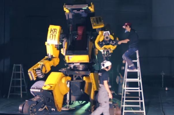 El eterno femenino de una imaginativa pintora