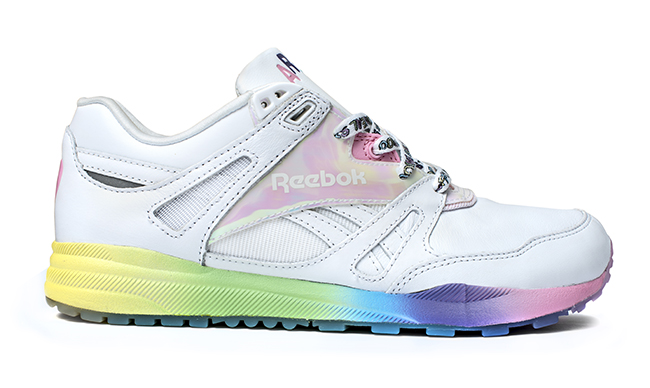 El eterno femenino de una imaginativa pintora