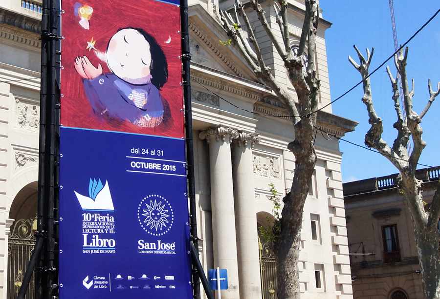 El eterno femenino de una imaginativa pintora