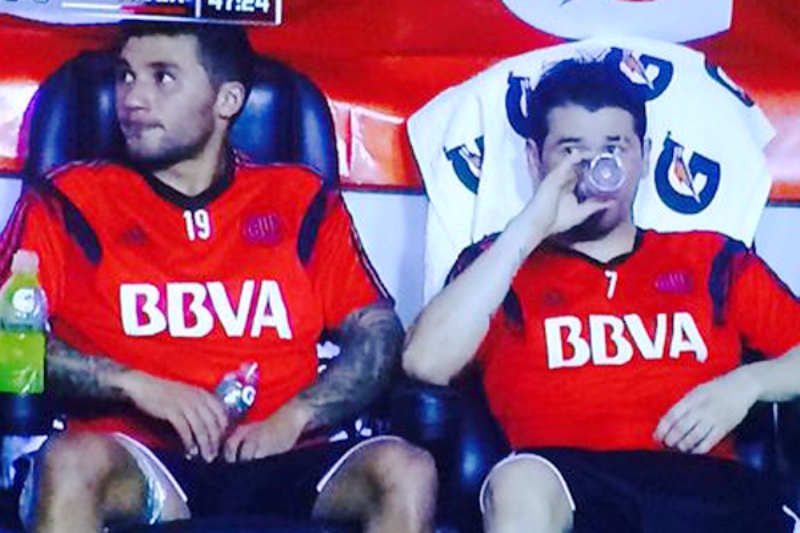 El eterno femenino de una imaginativa pintora