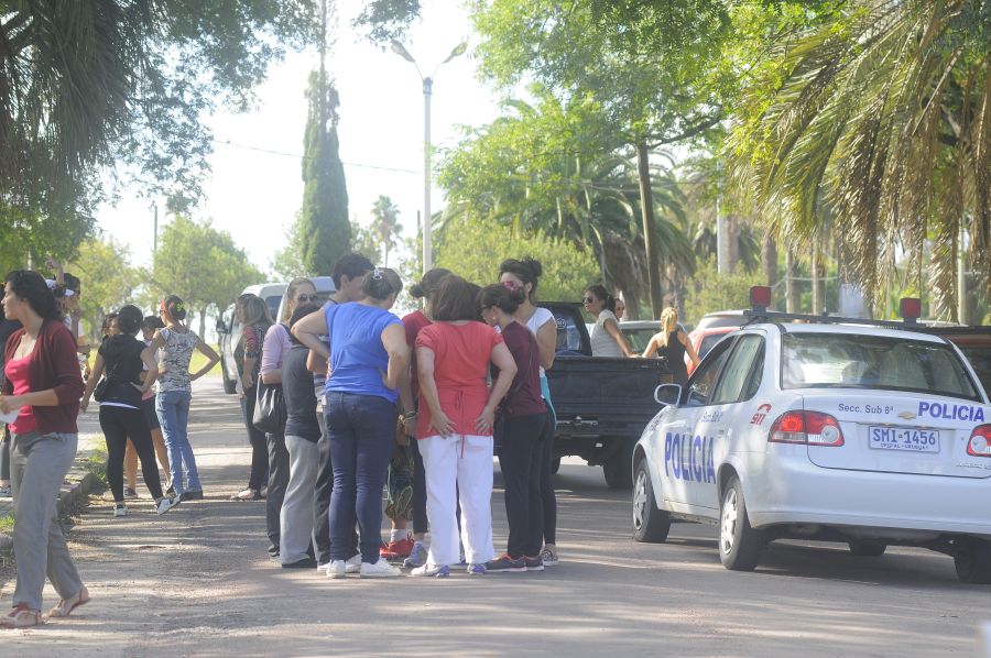 El eterno femenino de una imaginativa pintora